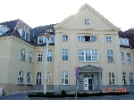 Eingang / Fr. Hüttner