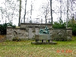 Bild 1: Kriegerdenkmal ganz / Fr. Hüttner