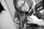 Bild 1: Lara Antonia (Zupfinstrumente) / G. U. Hauth