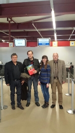 Bild 1: Dieter Friese, Vizeprsident der AGEG, Claudius Wecke, Leiter des Branitzer Parks, Elena Alfimova, Praktikantin der Uni Kursk und Spreewaldbauer Karl-Heinz Ricken , Quelle: privat