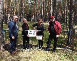 Bild 1: Landrat Harald Altekrger, stellv. Amtstierrztin von OSL Laura Schubert, stellv. Amtstierrztin von SPN Kathrin Thiele, Staatssekretr Gregor Beyer, Quelle: Landkreis Spree-Neie/Wokrejs Sprjewja-Nysa
