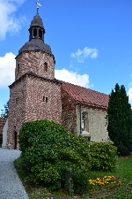 Bild 1: Kirche in Laubst, Quelle: Landkreis Spree-Nei�e/Wokrejs Sprjewja-Nysa