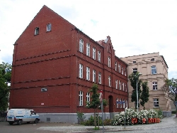 Bild 1: Ansicht von der Bahnhofstraße / Fr. Hüttner