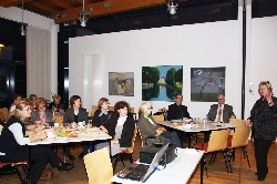 Bild 1: Unternehmerinnen-Stammtisch / Landkreis Spree-neiße