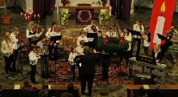 Bild 1: Orchester der Musik- und Kunstschule im Konzert 2012 / Musik- und Kunstschule