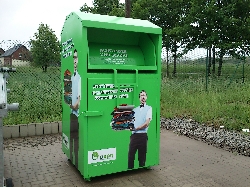 Bild 1: Altkleidercontainer, Quelle: Eigenbetrieb Abfallwirtschaft