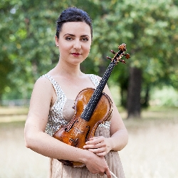 Bild 1: Alexandra Paladi (Violine), Quelle: Musikschule SPN