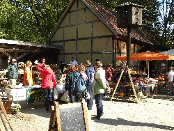 Bild 1: Herbstfest im Niederlausitzer Heidemuseum, Quelle: Eckbert Kwast