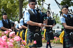 Bild 1: North Berwick Pipe Band aus Schottland, Quelle: Landkreis SPN