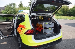 Bild 3: Neues Einsatzfahrzeug Innenansicht: Kofferraum mit Utensilien, Quelle: Pressestelle Landkreis Spree-Neie/Wokrejs Sprjewja-Nysa