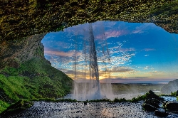 Bild 7: Seljalandsfoss, Quelle: Kai-Uwe Kchler