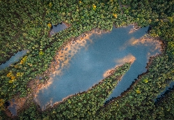 Bild 2: Bergbaufolgesee, Quelle: Philipp Herfort Photography