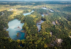 Bild 1: Anthropogenes Seengebiet, Quelle: Philipp Herfort Photography