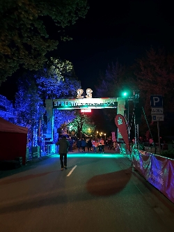 Bild 1: Impression vom Inklusions- und Nachtlauf 2025, Quelle: Landkreis Spree-Nei�e/Wokrejs Sprjewja-Nysa