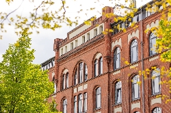 Bild 1: Kreishaus des Landkreises Spree-Nei�e/Wokrejs Sprjewja-Nysa, Quelle: Medienzentrum Spree-Nei�e